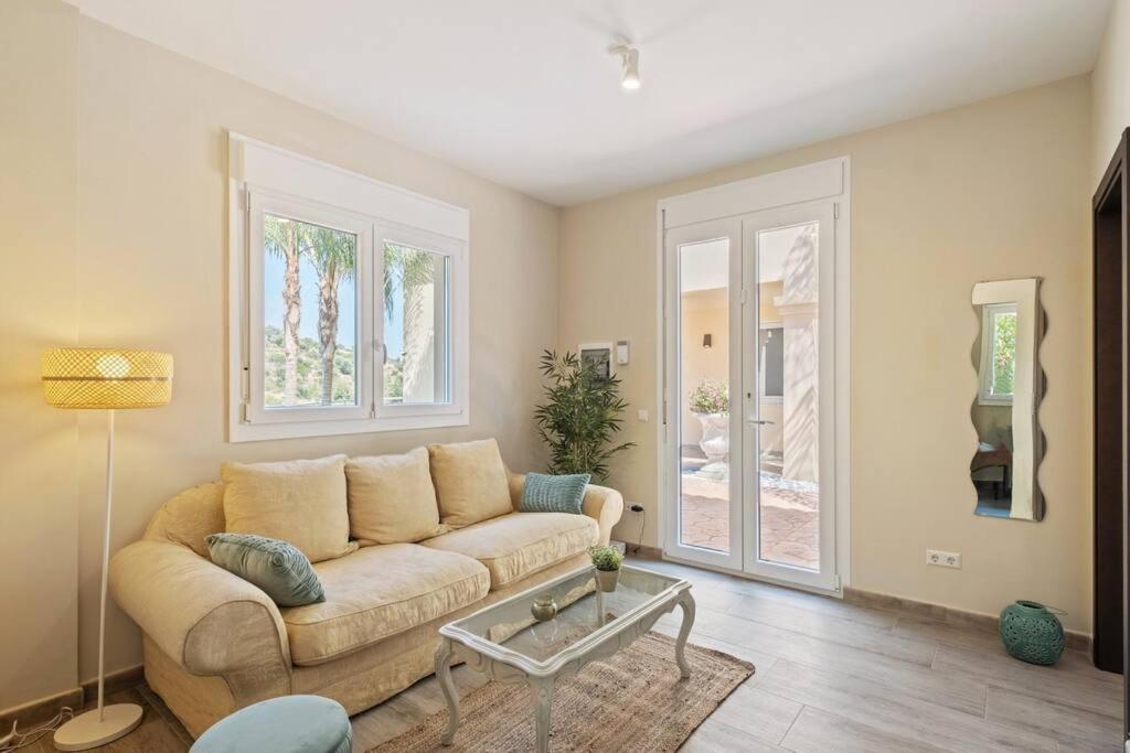 Villa Jardines