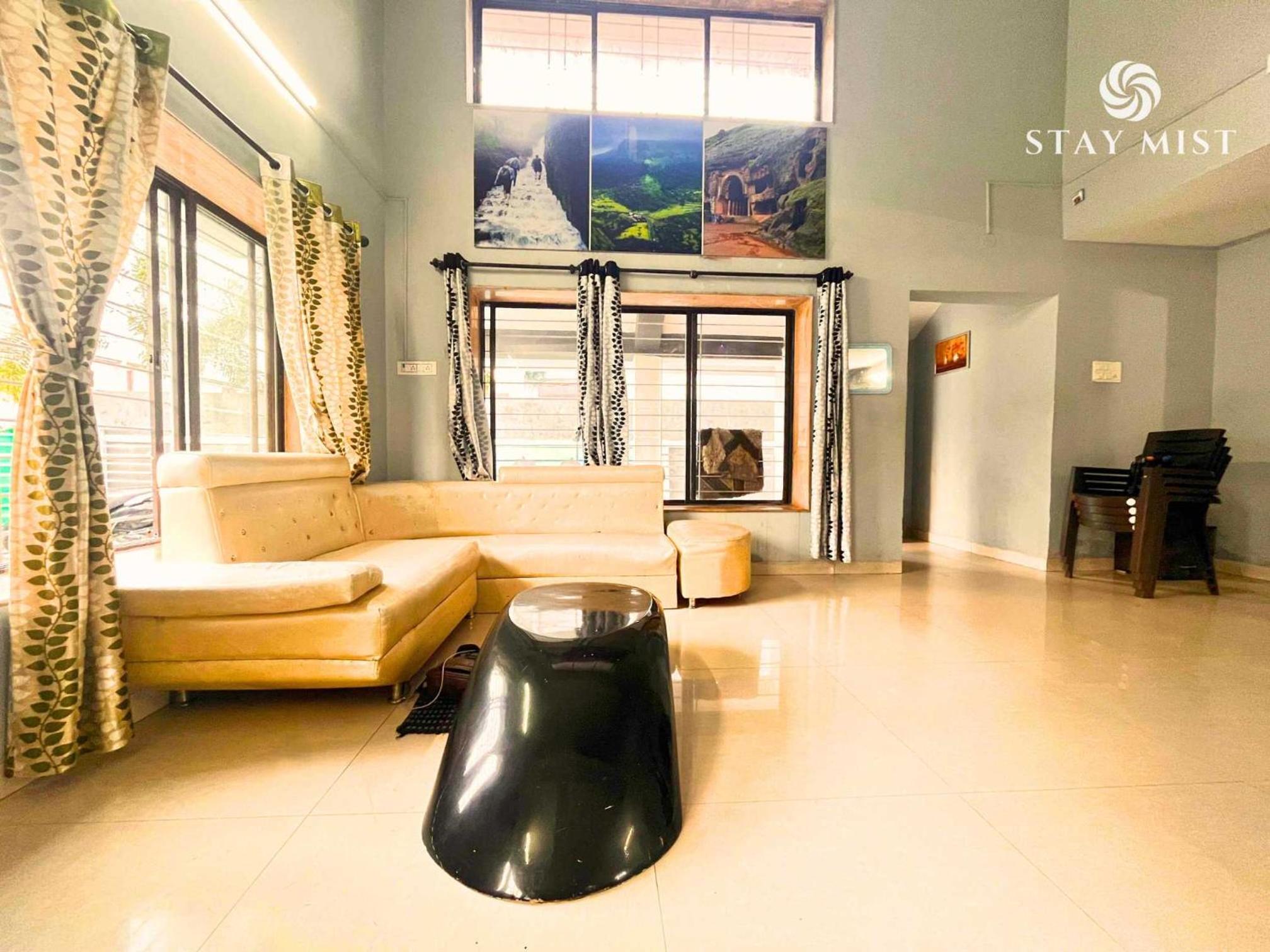 StayMist - Aegis Poolside Villa view 3