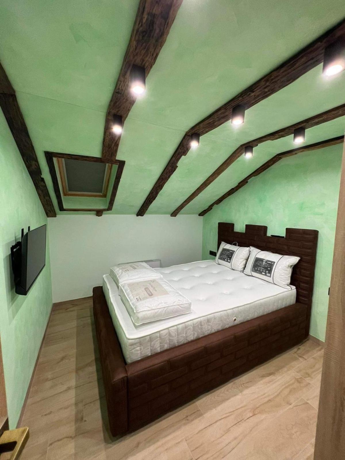 Motel pizzeria Actros view 3