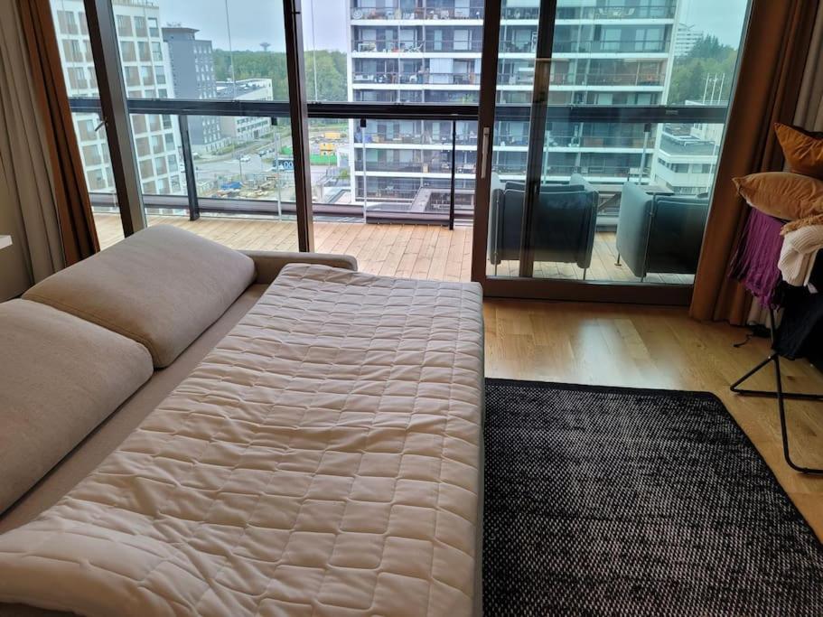 Modern apartment in Tapiola centre