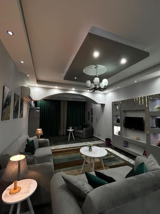 2BR Cozy Maadi Nile Corniche Apartment 4 Beds