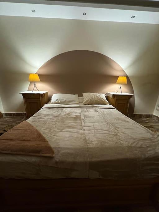 2BR Cozy Maadi Nile Corniche Apartment 4 Beds