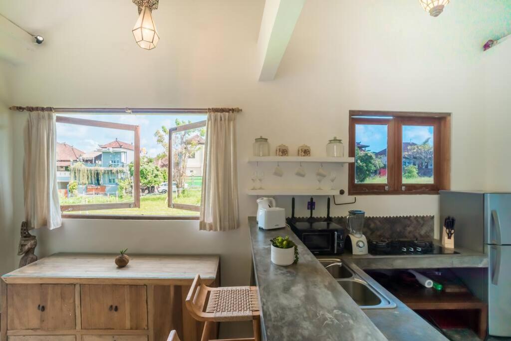 2 BR Villa Canggu 5 min to Finns Beach