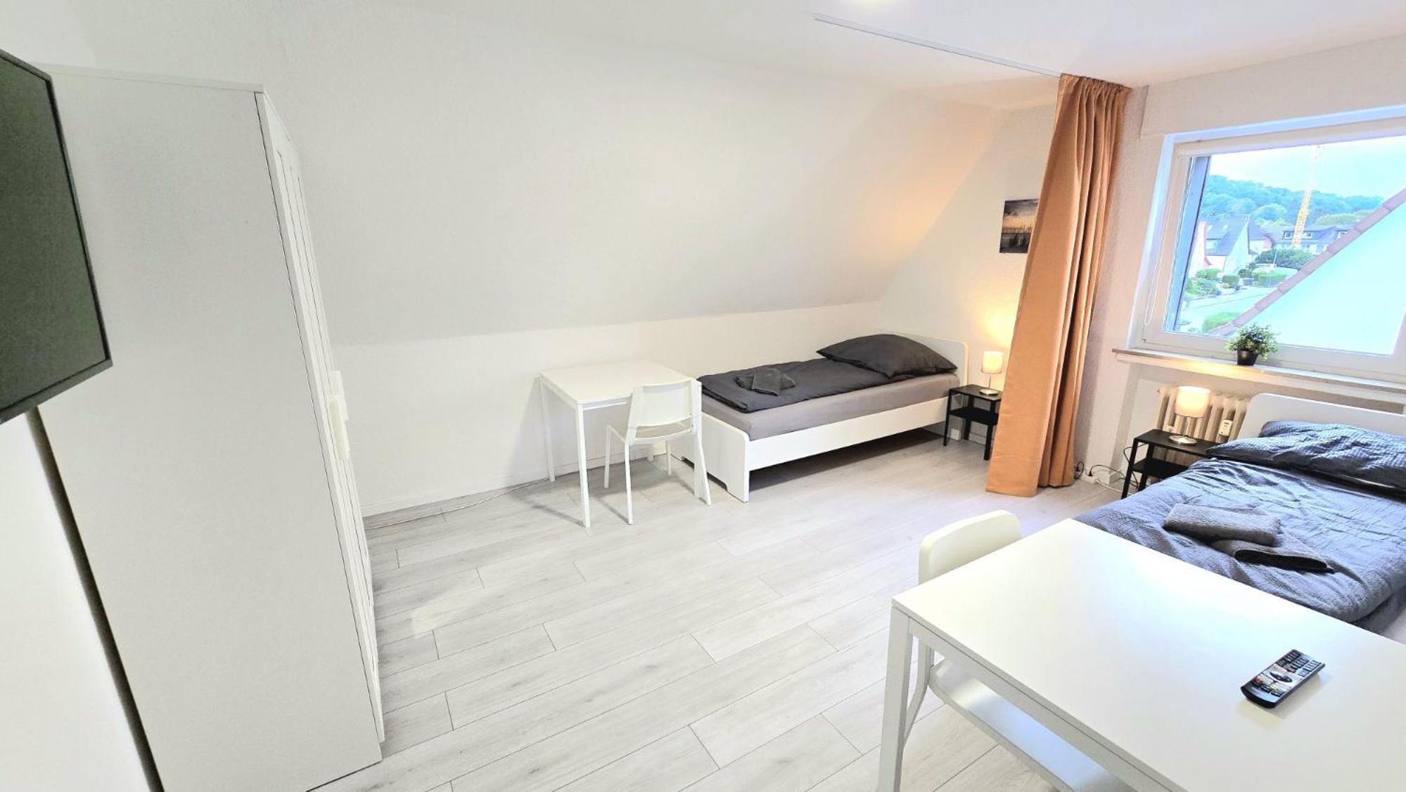 -CS24- Six rooms apartment with terrace - KP01