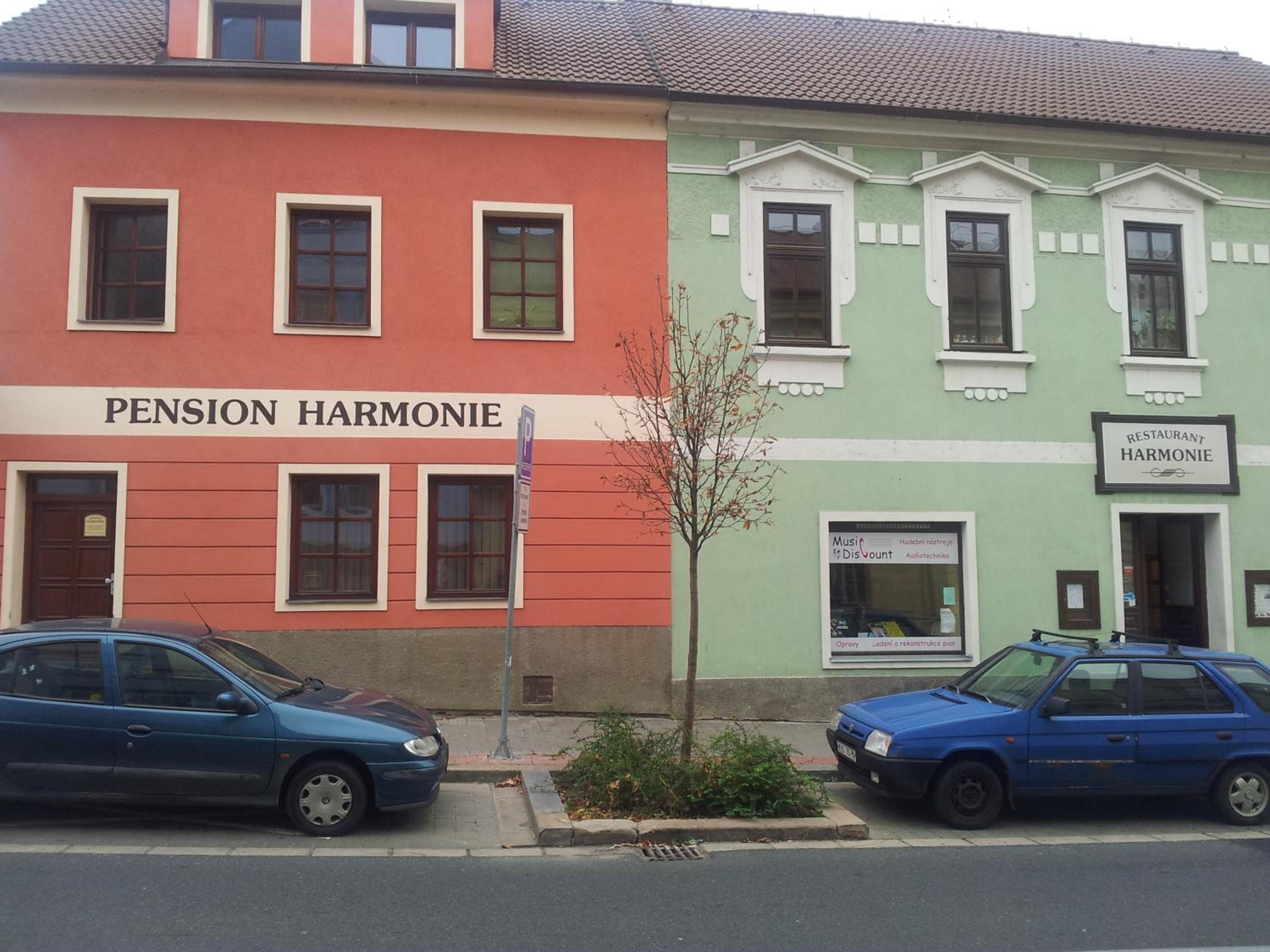 Photo 42