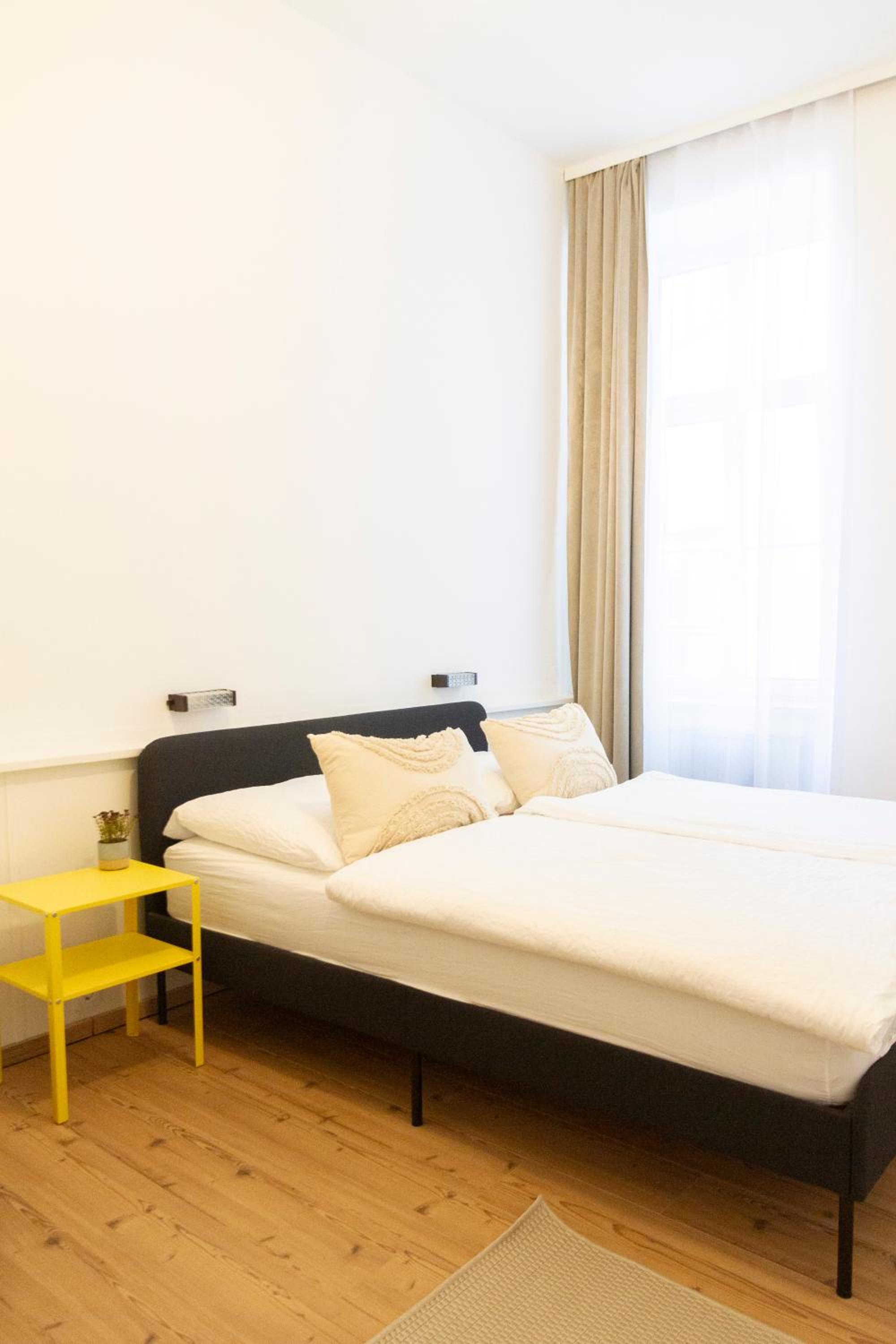 KIBI Rooms self check-in