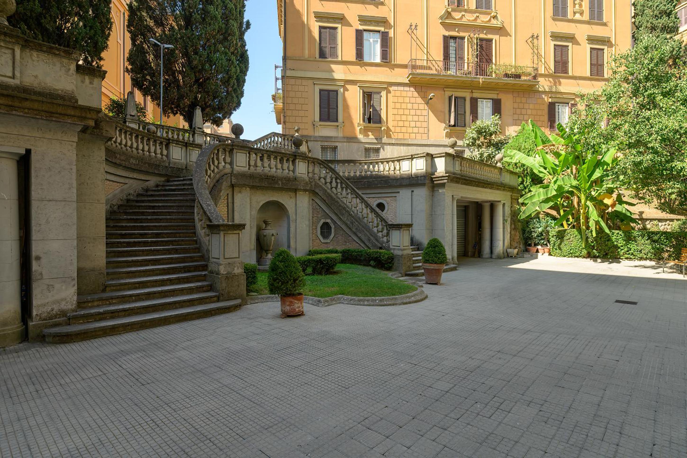 Salotto19 - Villa Borghese centro