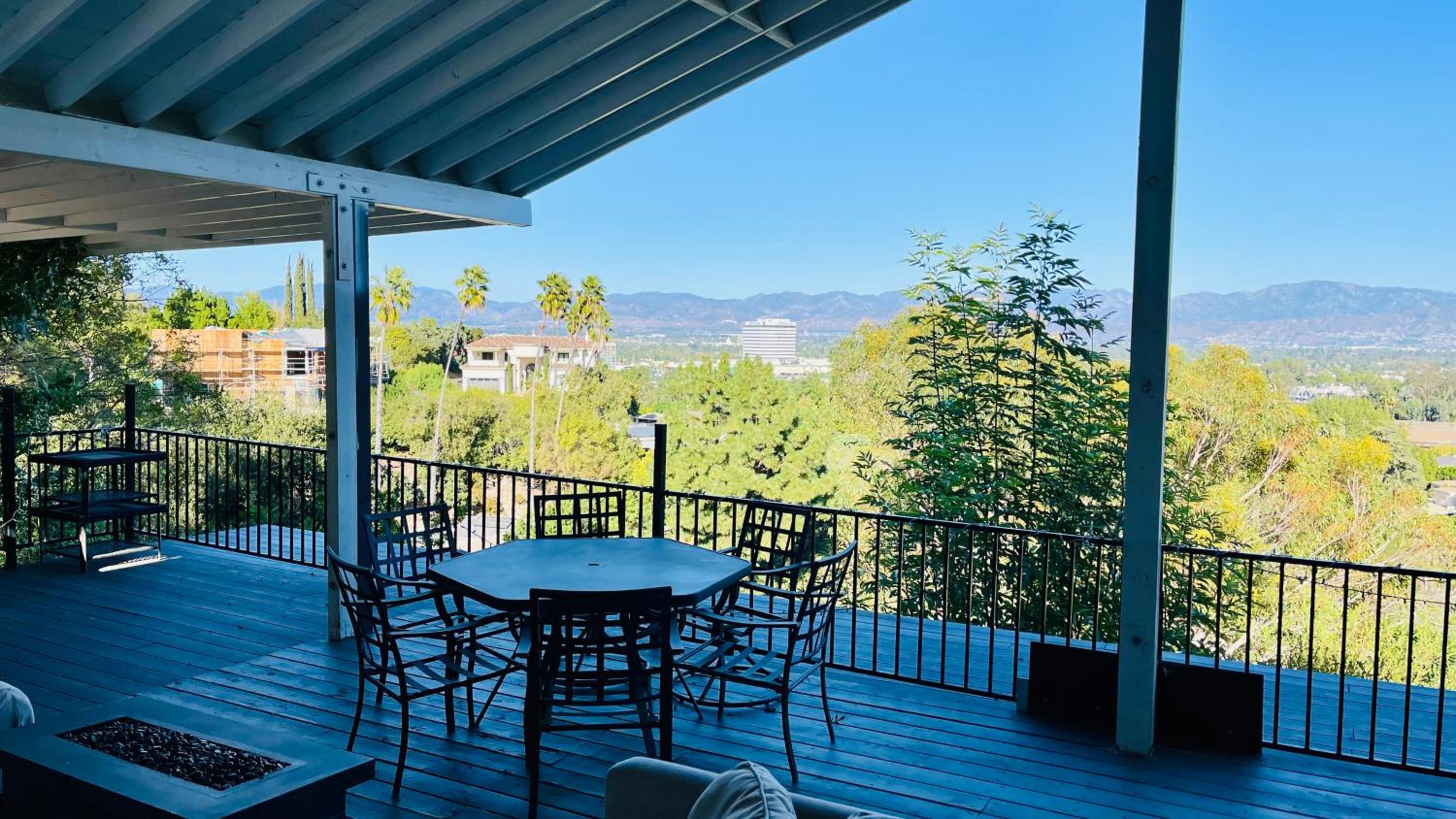 500sqft Studio ADU GuestHouse Private Entry Kitchen Bath 270VIEW Pool 2Acre Gated Estate