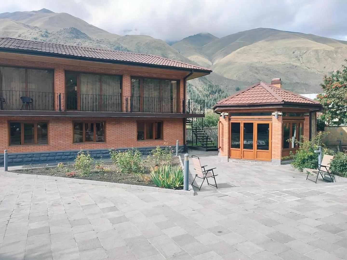 Vardisubani Villa