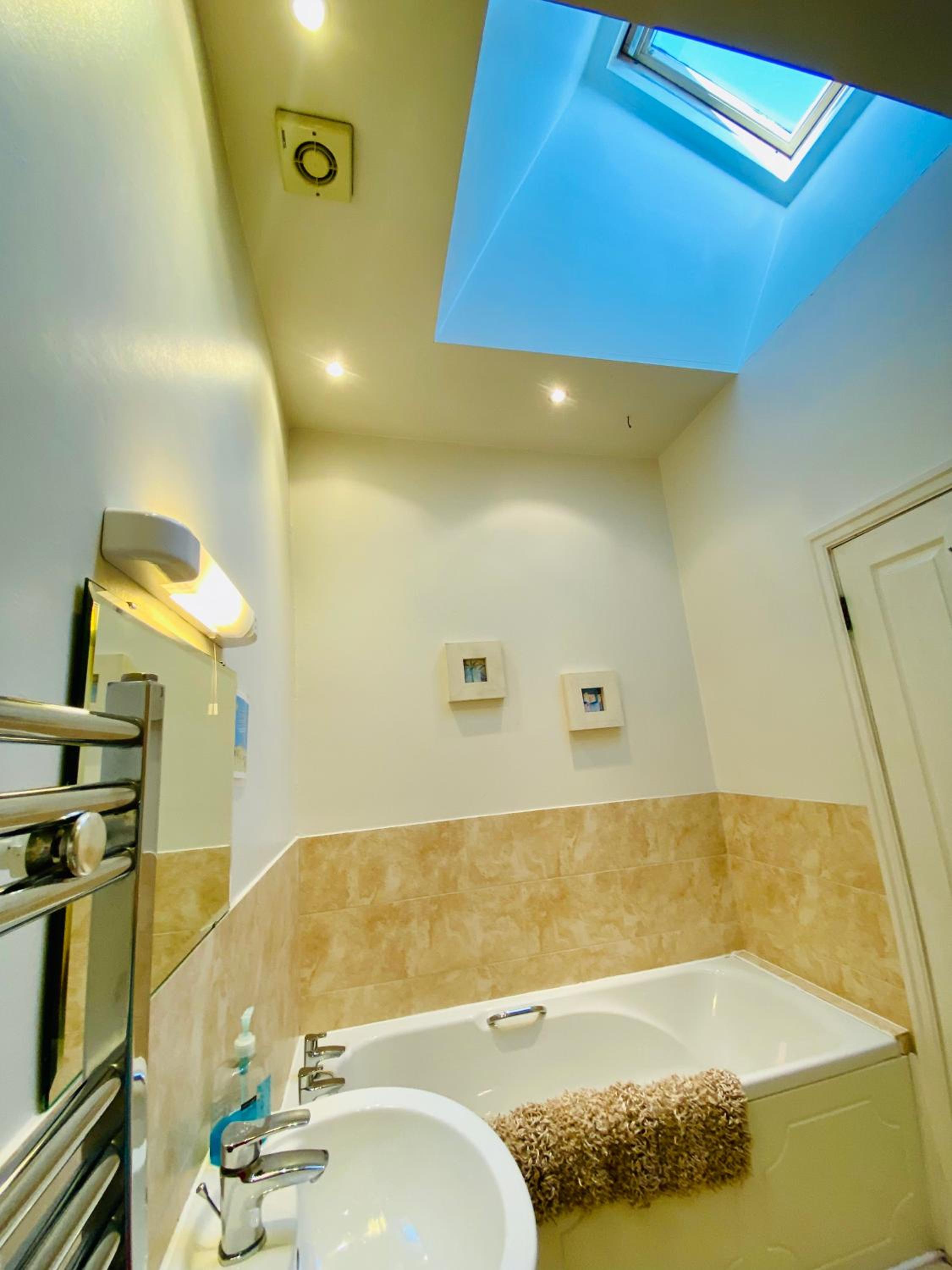 Views over Harrogate - 2Bed JADE Suite & Parking