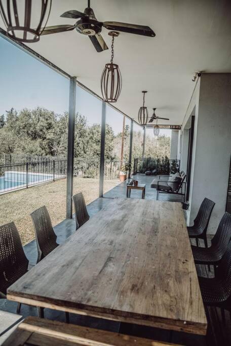 Espectacular casa a una cuadra del lago