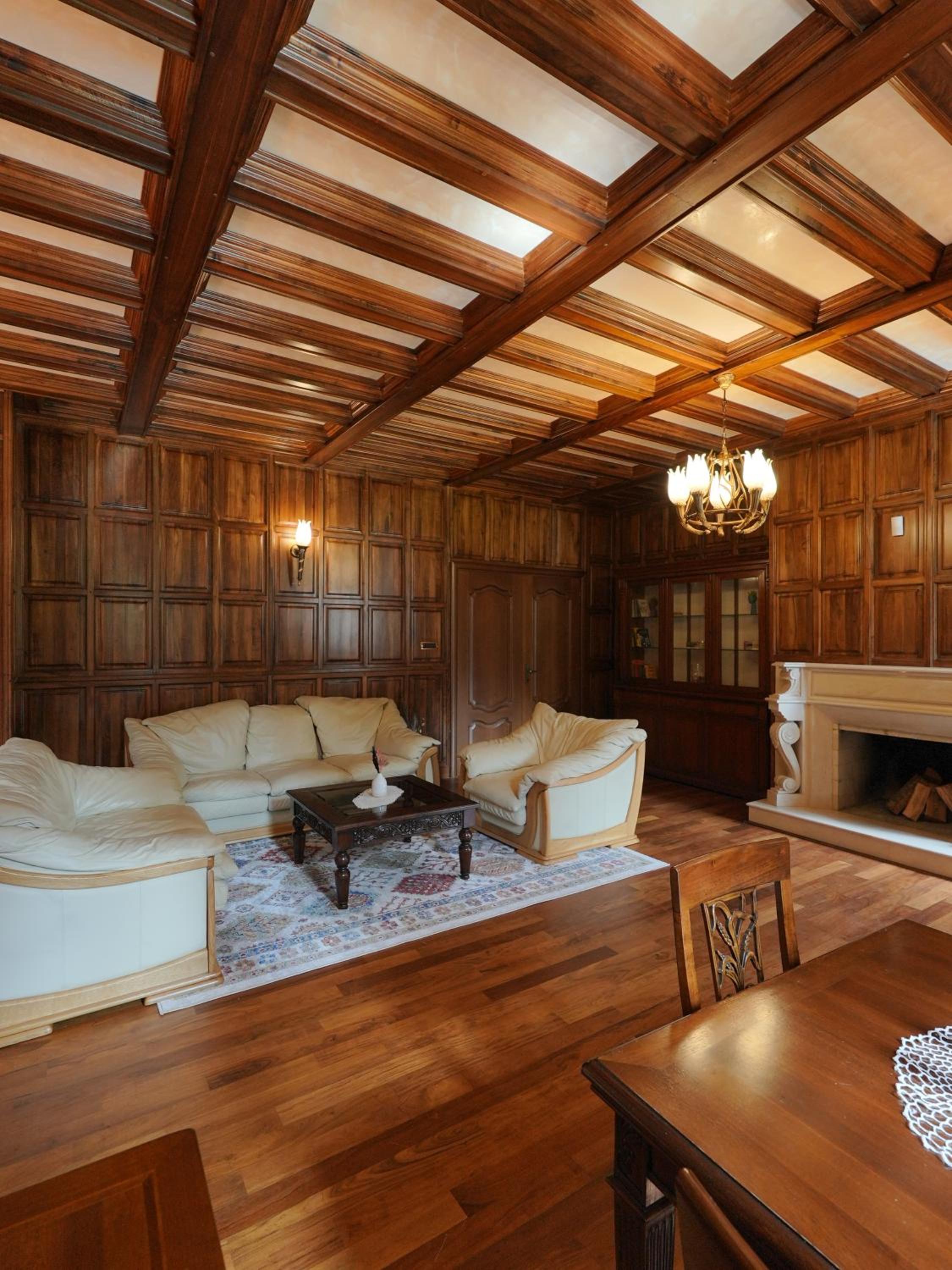 The Castle - Your unique way of retreat