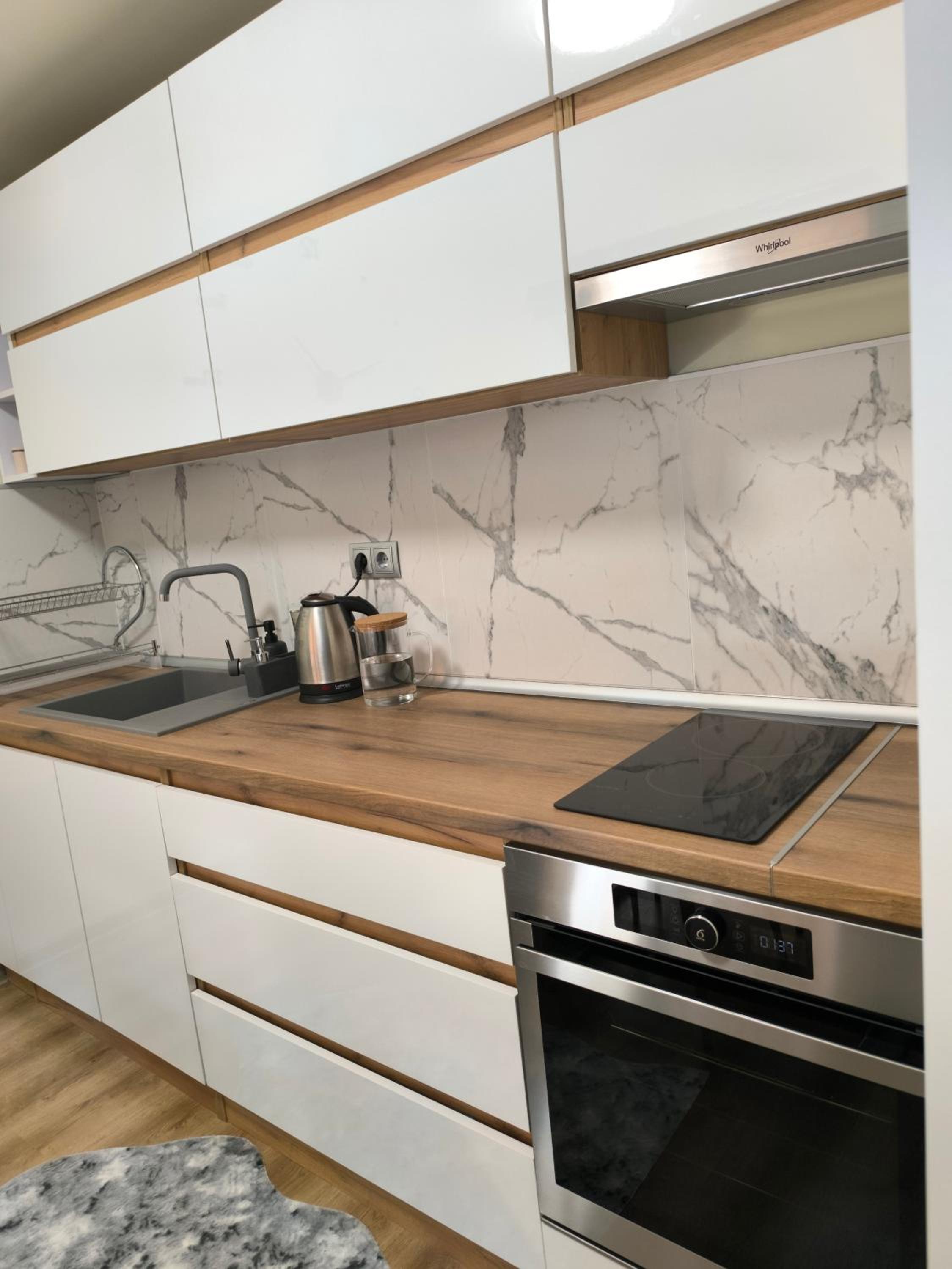 Snow White - Luxury Stay with free Bottle of Wine