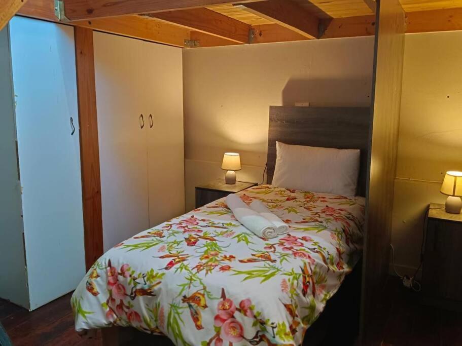 Brix 7 single beds
