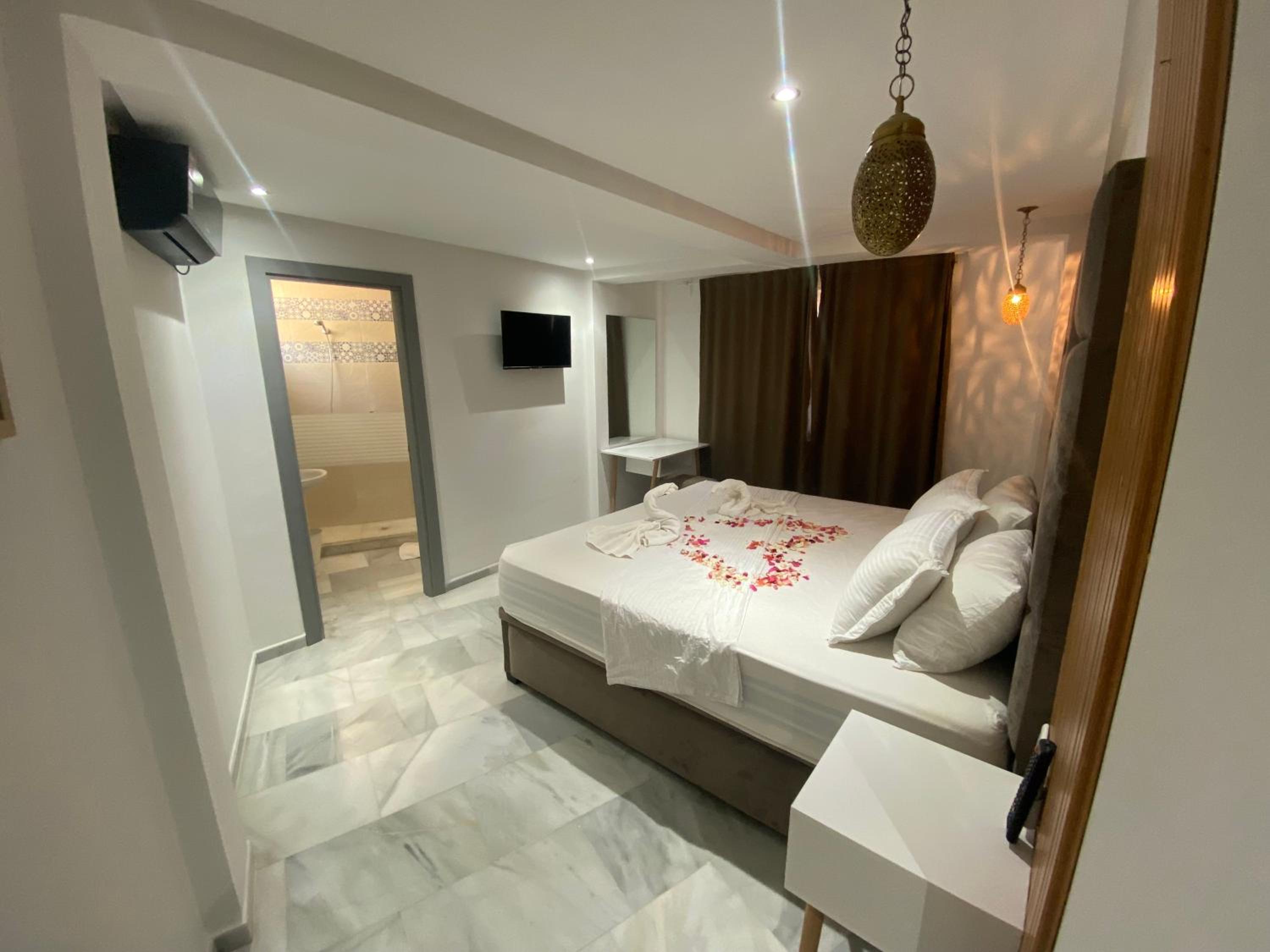hotel room