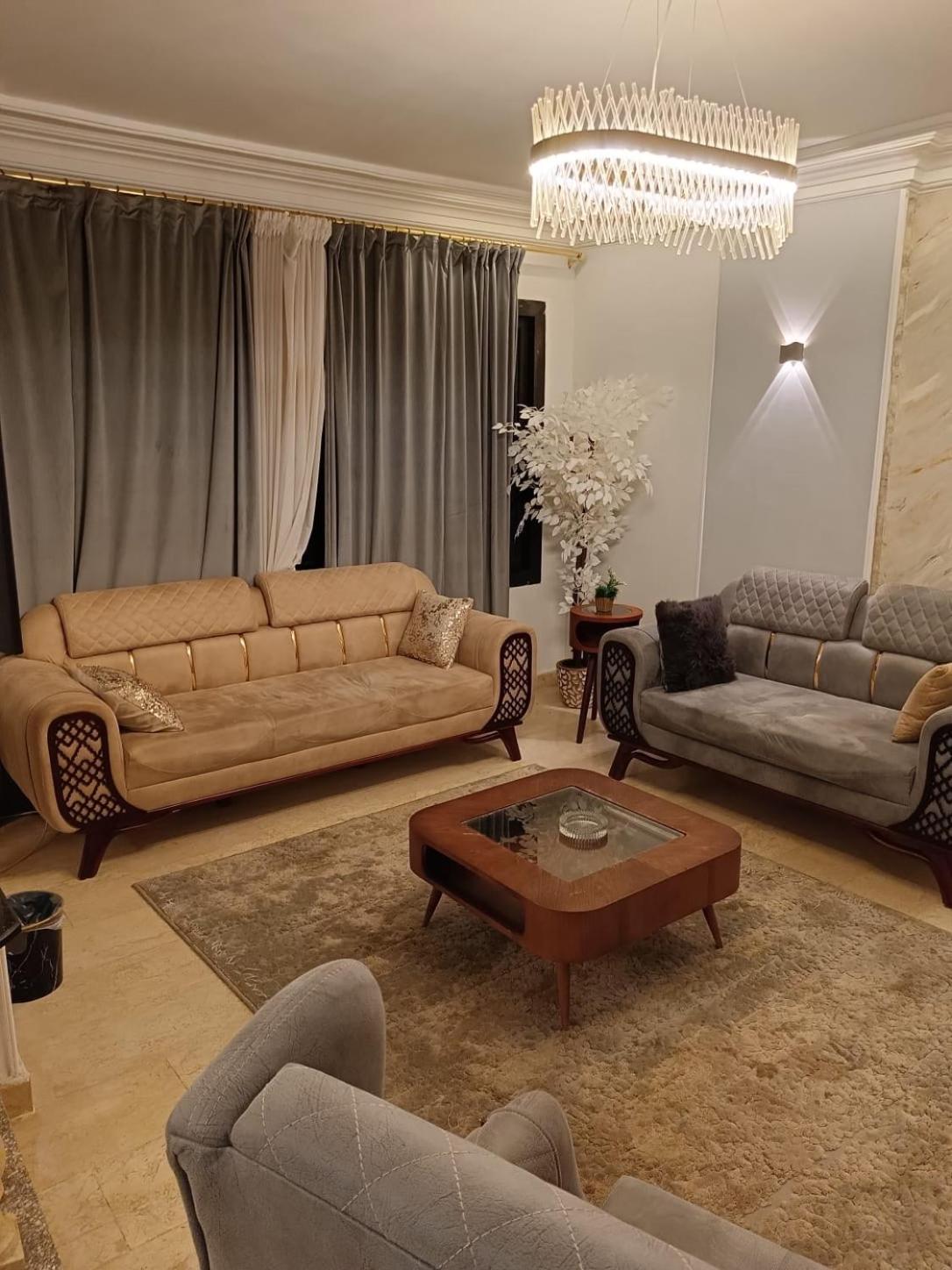 Furnished apartment in Sheraton, Saqr Quraish buildings