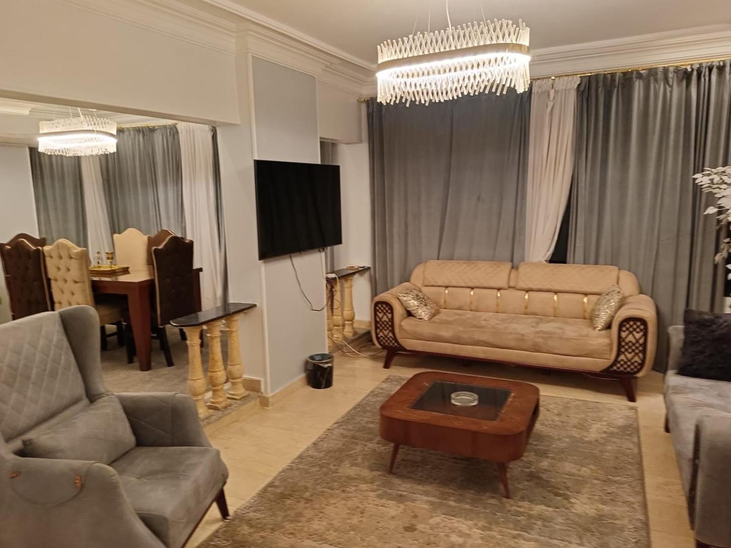 Furnished apartment in Sheraton, Saqr Quraish buildings