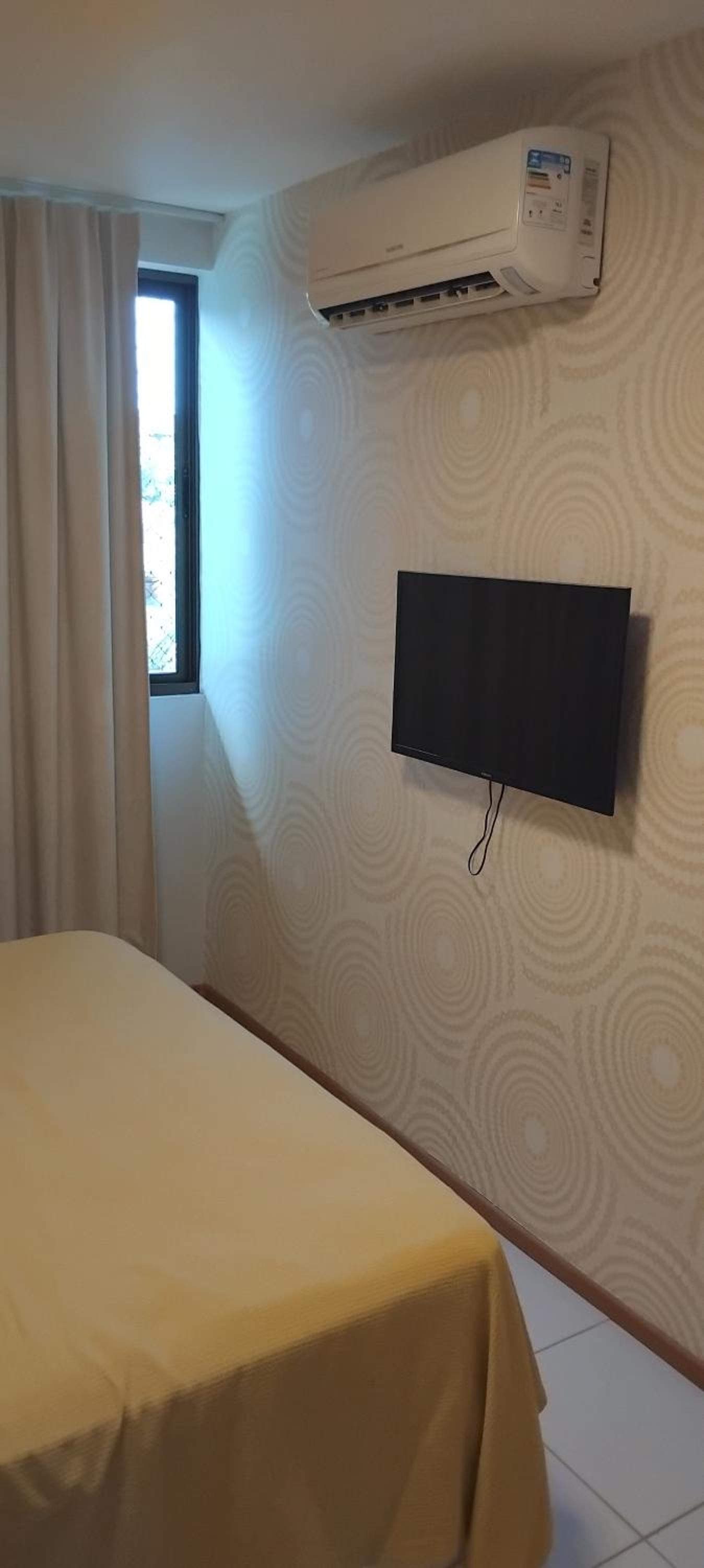 NUI Supreme APT 2QTS MURO ALTO