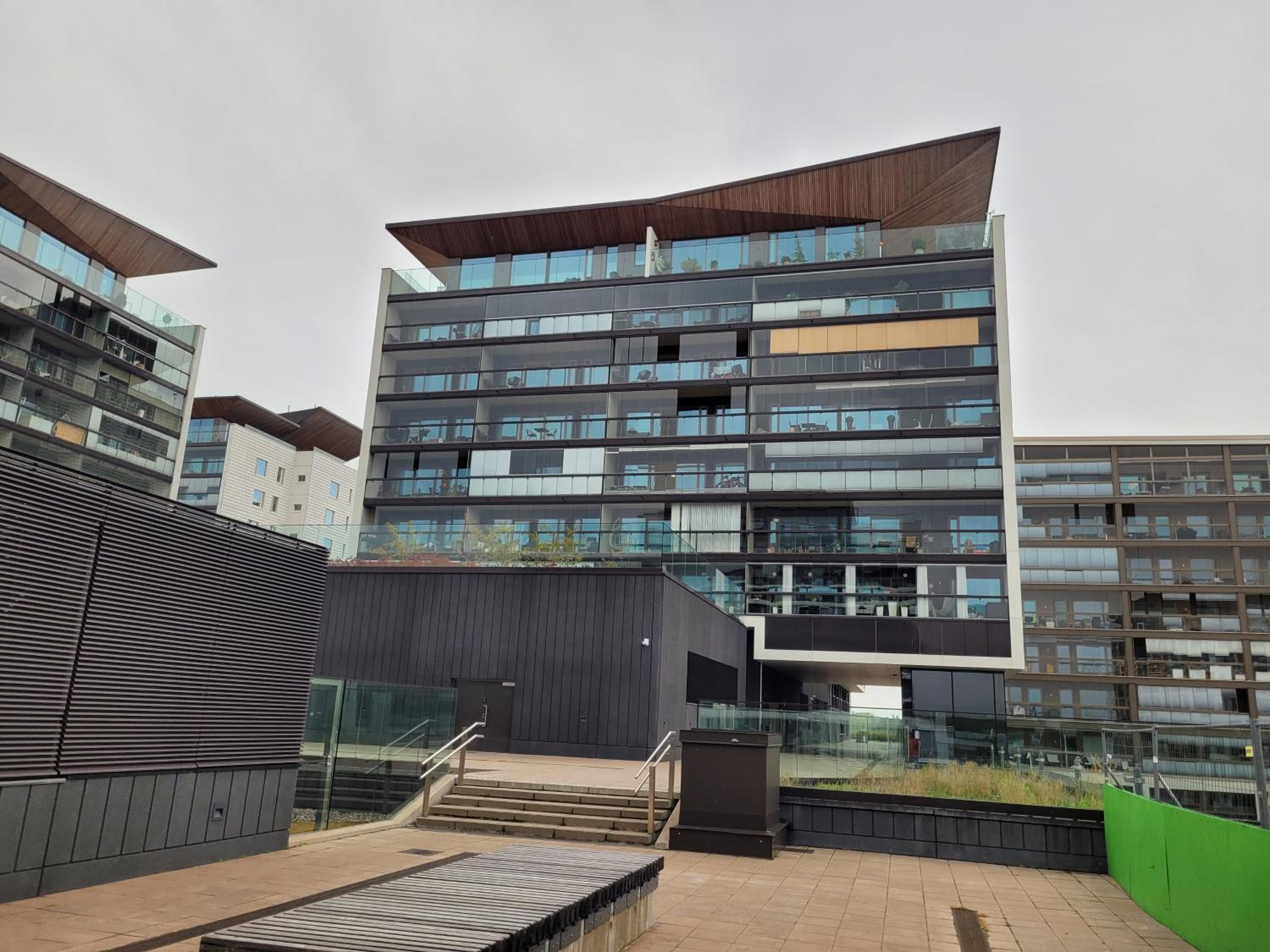 Modern apartment in Tapiola centre