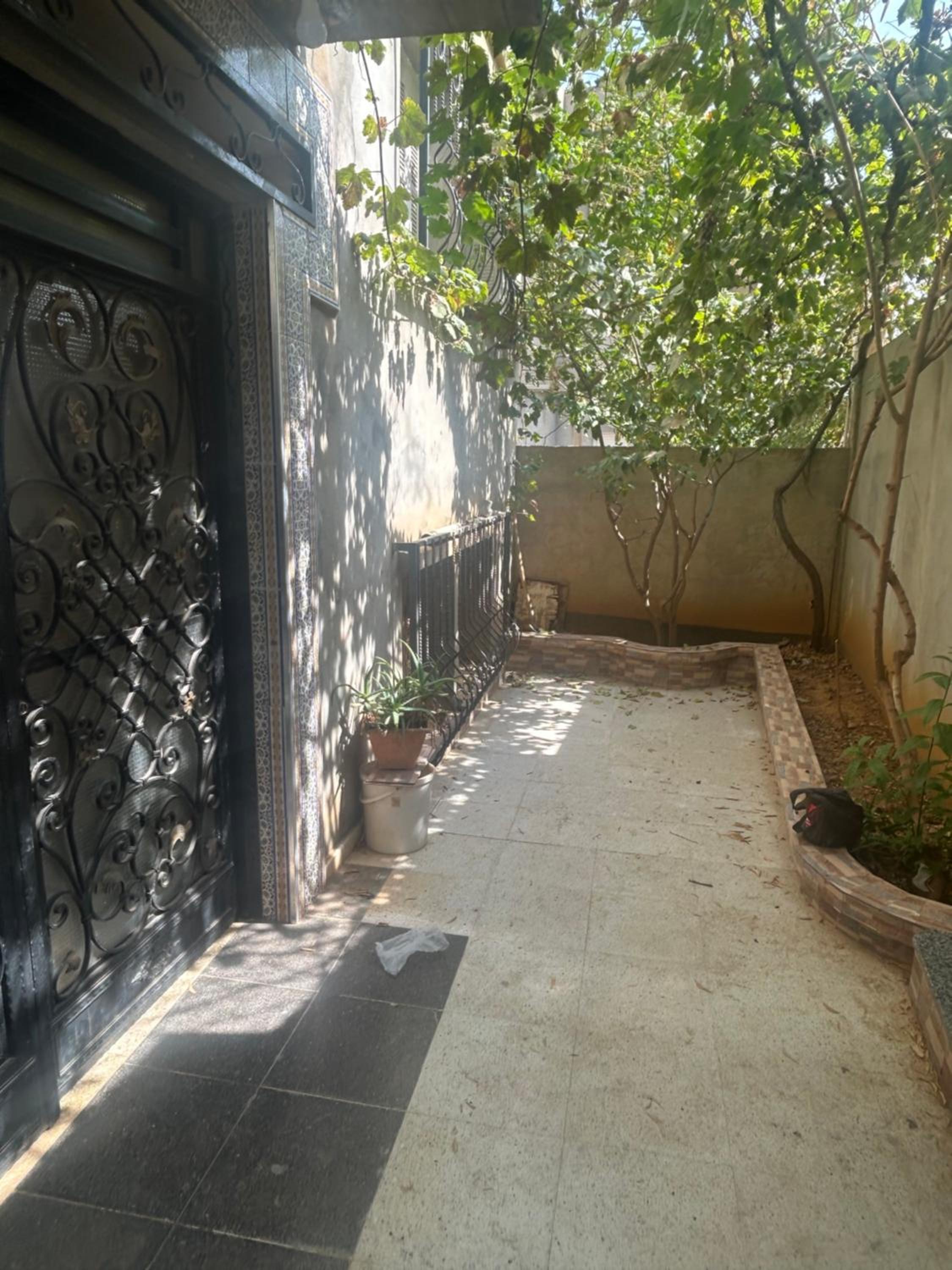 Mat Villa