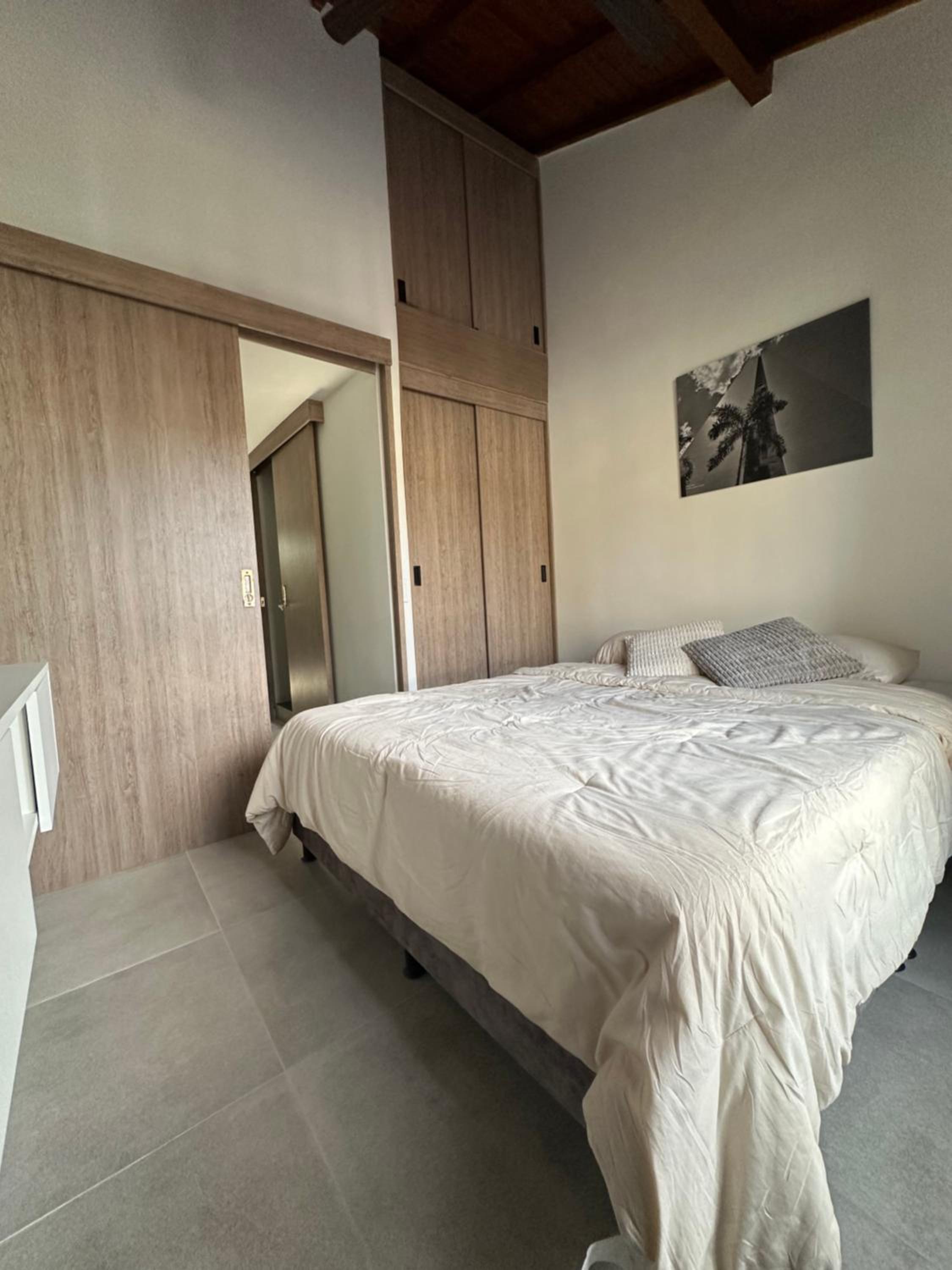 Apartamentos con vista boscosa y parking en Buenos Aires, Medellín