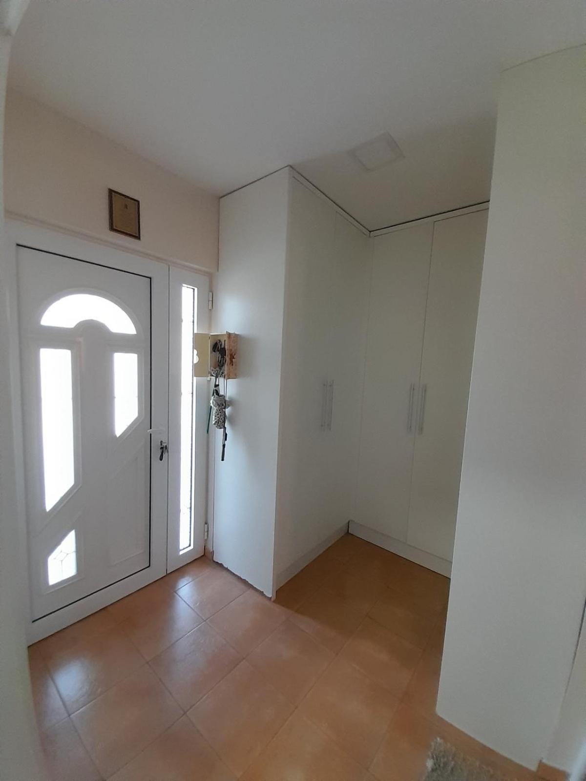 Porodična kuća Martinović view 2