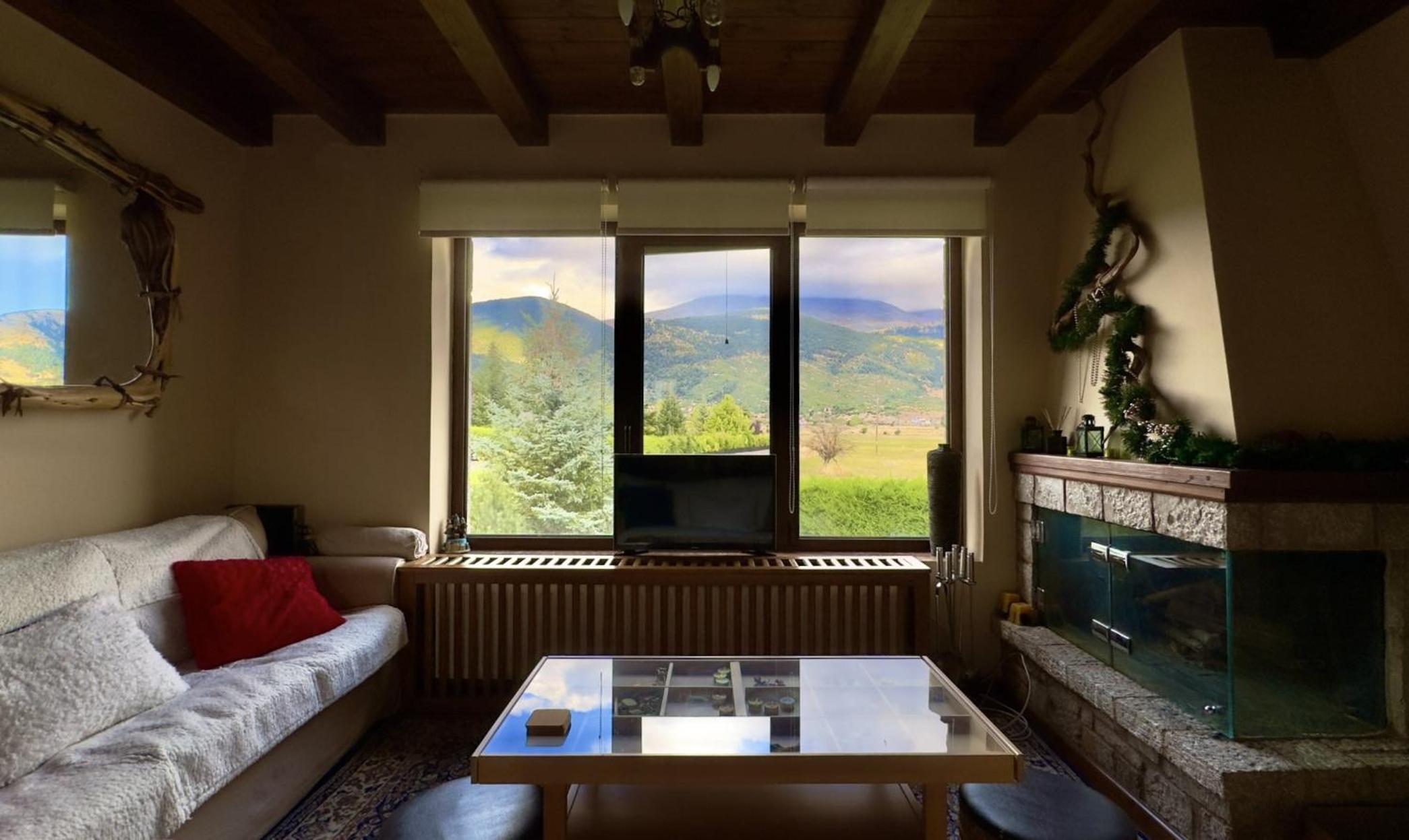 Chalet Panorama -Three Level Escape in Parnassos view 4
