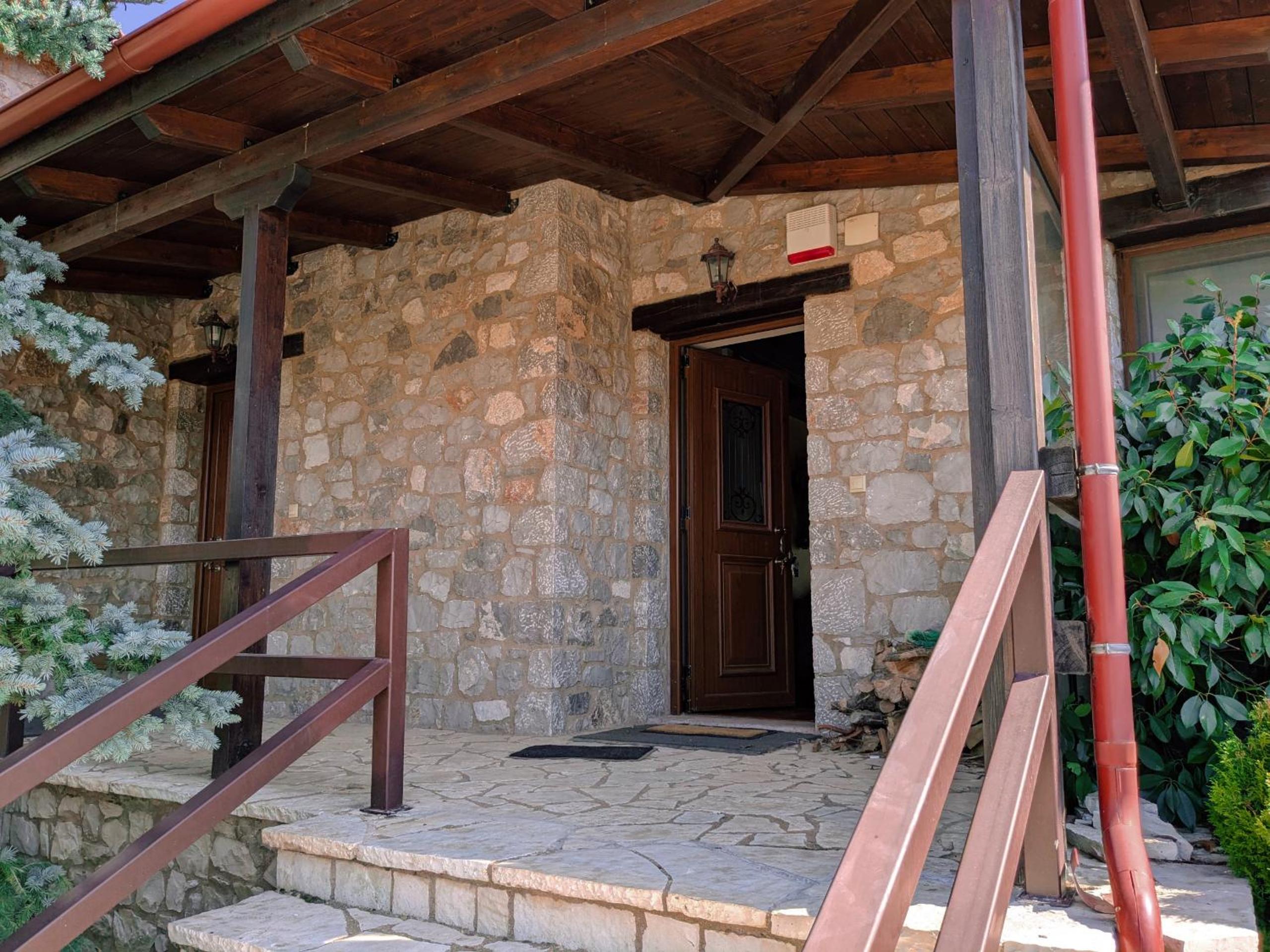 Chalet Panorama -Three Level Escape in Parnassos view 3