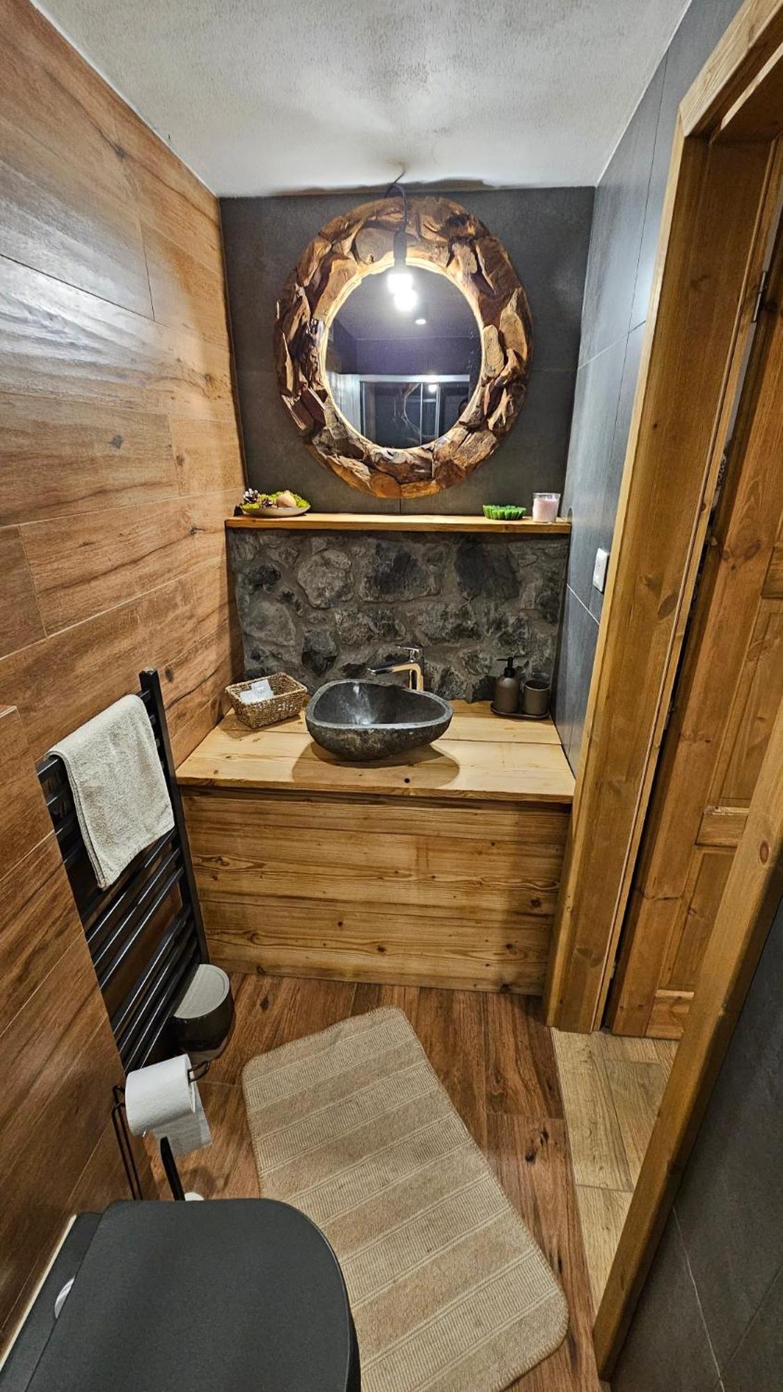 Chalet Robinson