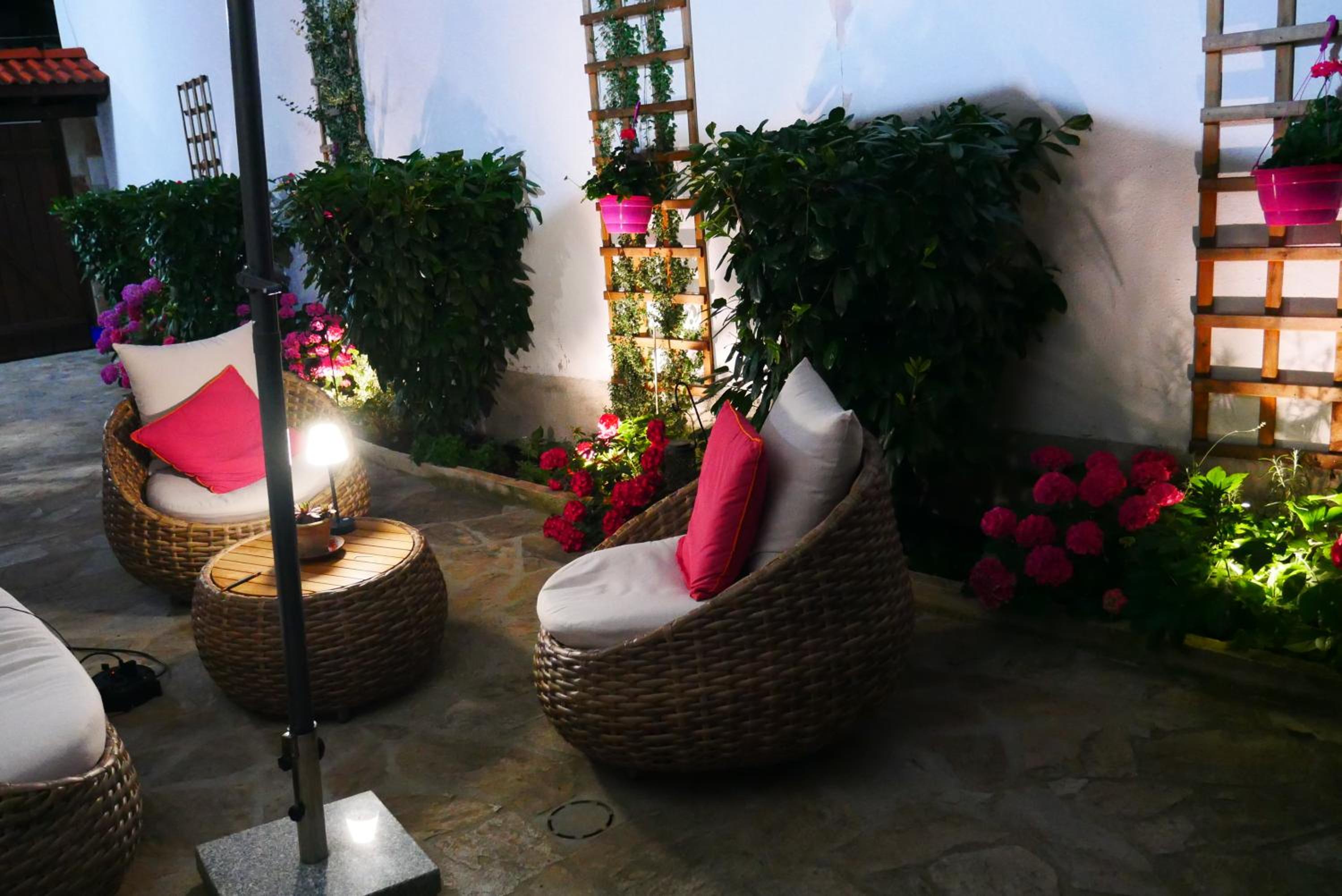 GUESTHOUSE MARIA / КЪЩА ЗА ГОСТИ МАРИЯ / GÄSTEHAUS MARIA
