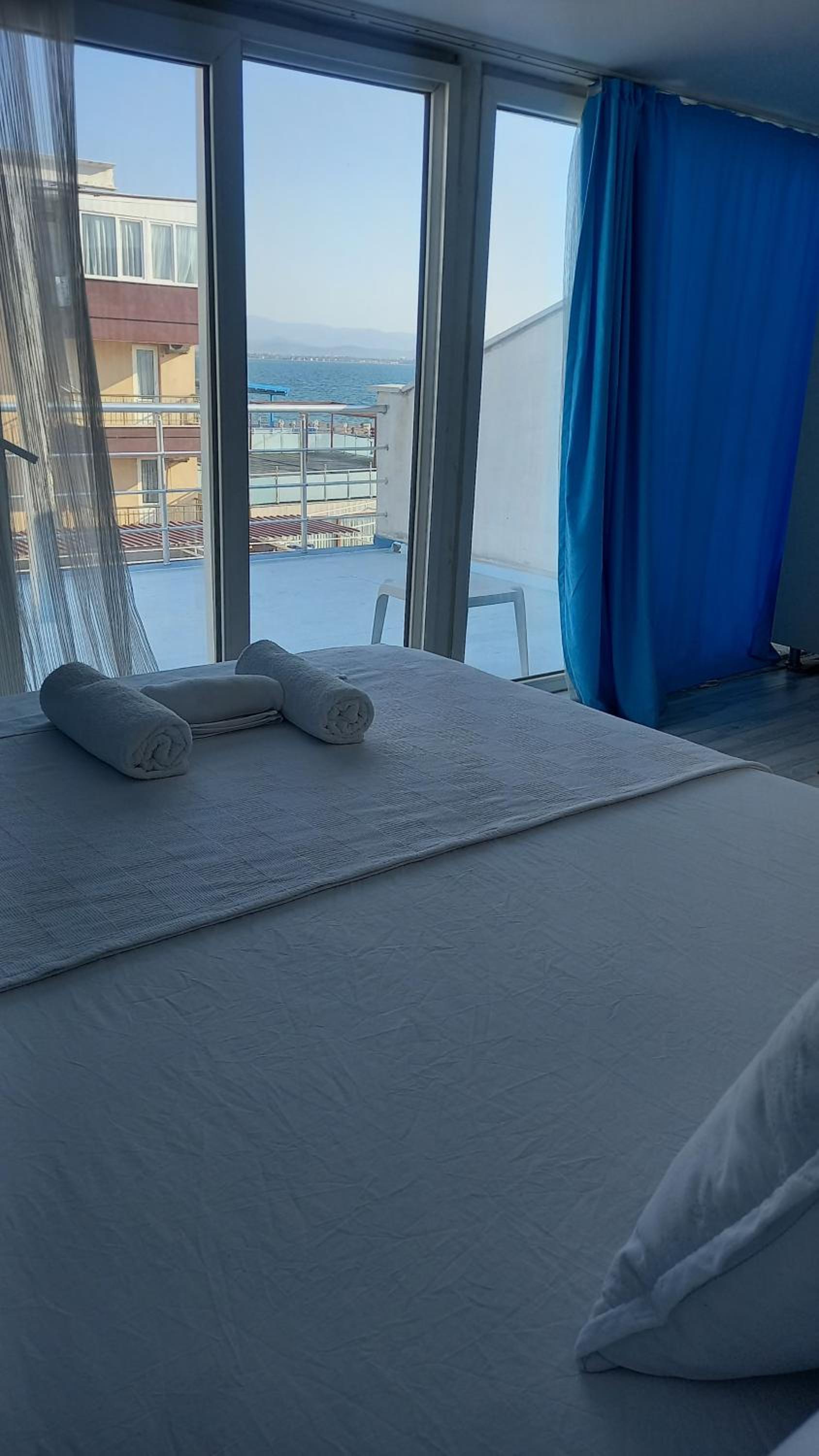 Paradise Hotel Akcay