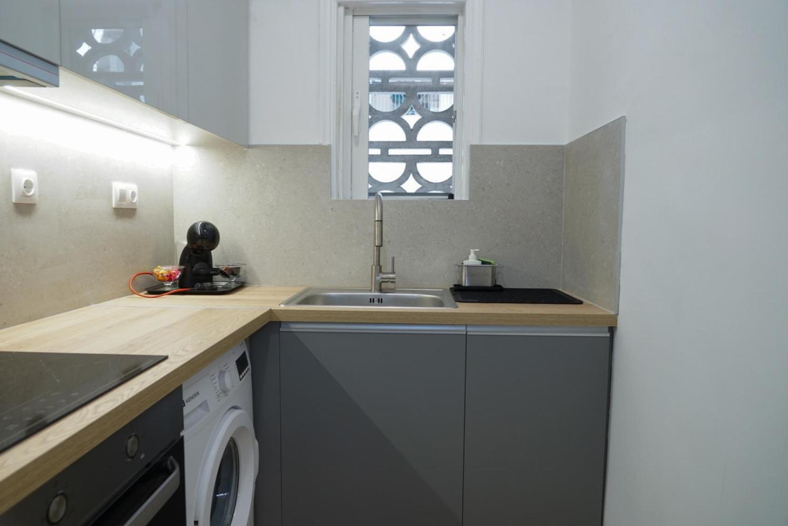 Comfy studio apartment very close to city centre