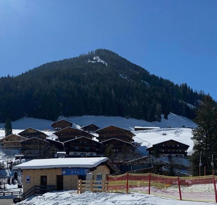 Haus Hislop