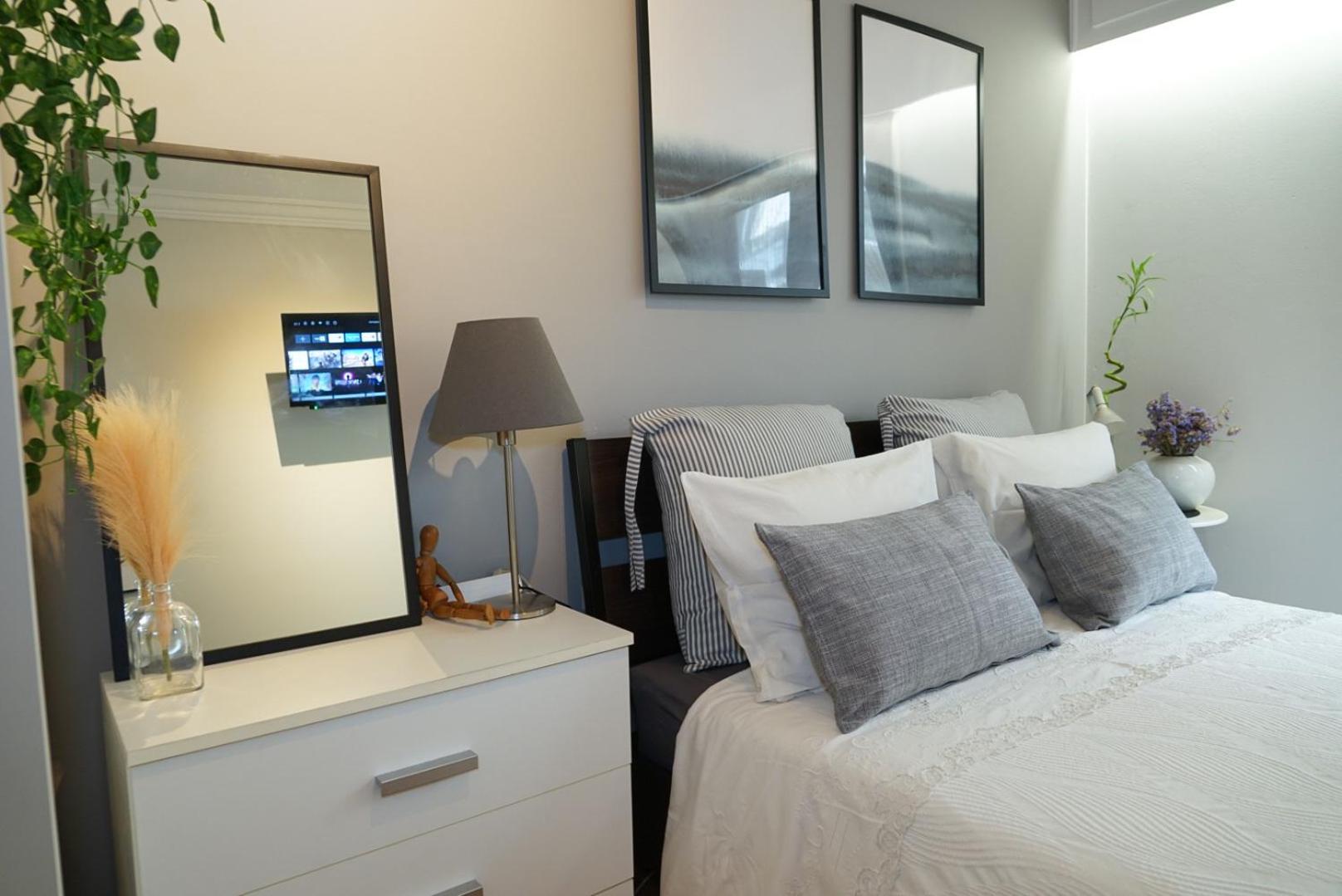 Comfy studio apartment very close to city centre