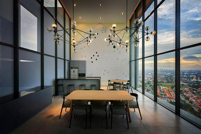 Sky Pool Luxury Suite