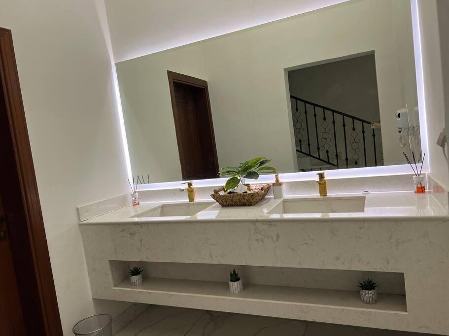 Yiti Villa