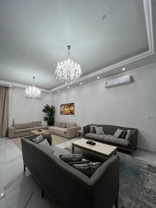Yiti Villa
