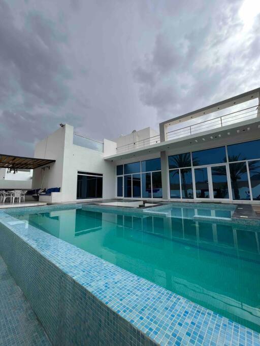 Yiti Villa