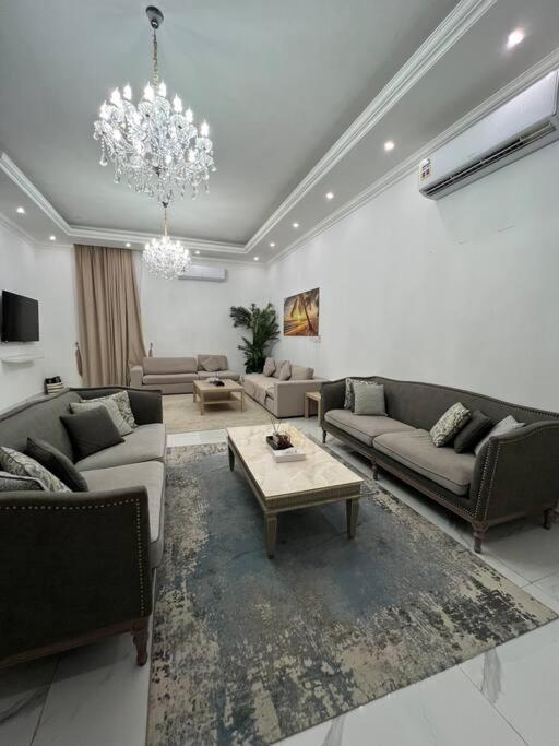 Yiti Villa