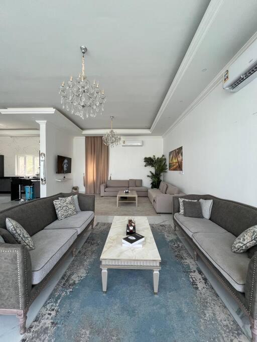 Yiti Villa