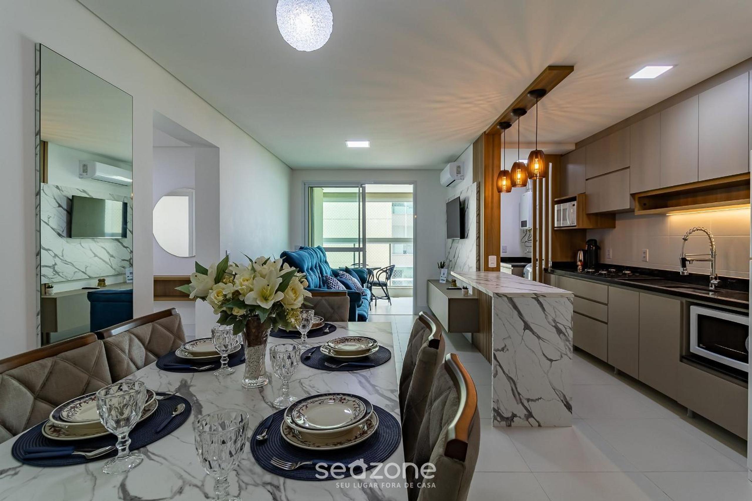Seafront condominium with pool - SHC