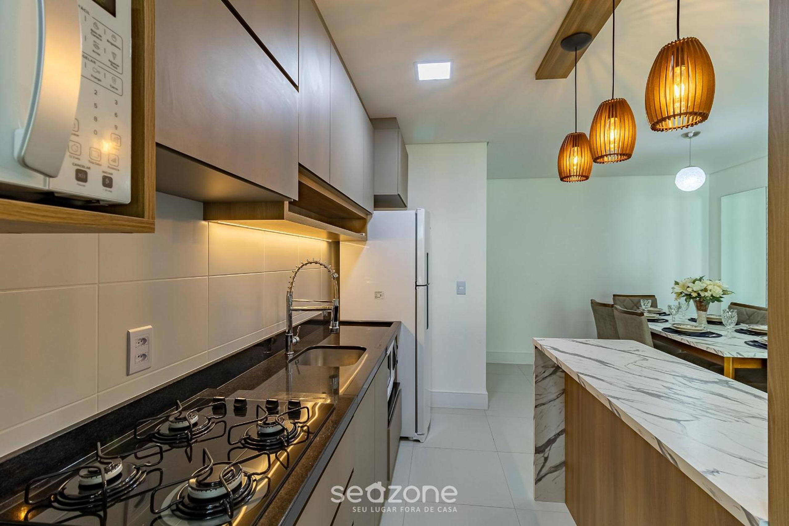 Seafront condominium with pool - SHC