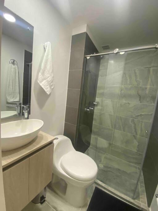 Comodo y Hermoso Apartamento Cartago
