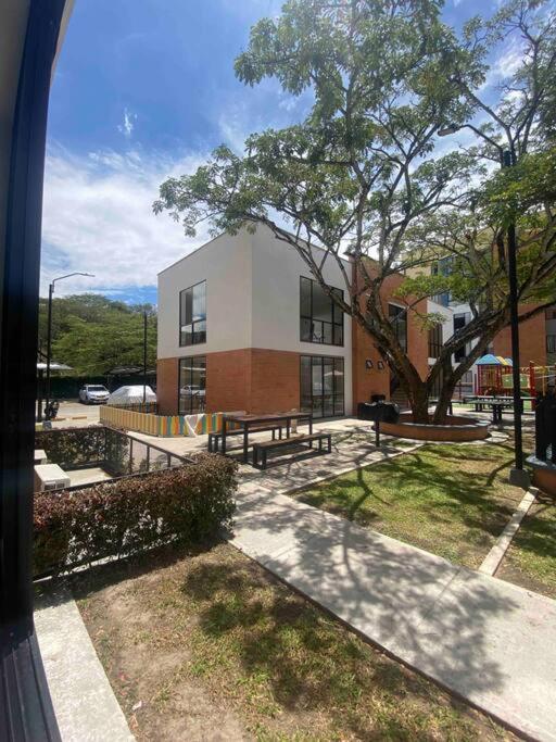 Comodo y Hermoso Apartamento Cartago