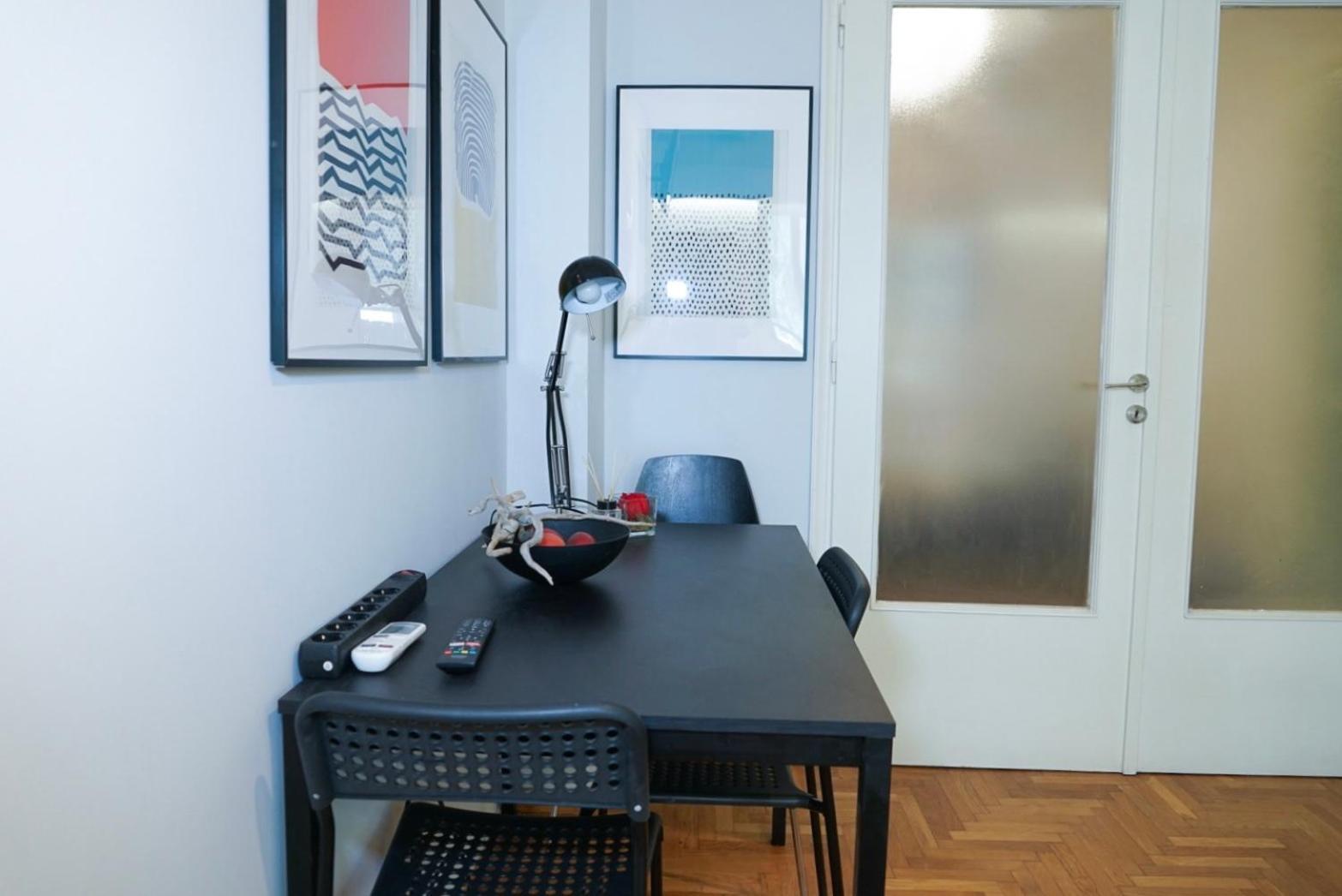 Comfy studio apartment very close to city centre