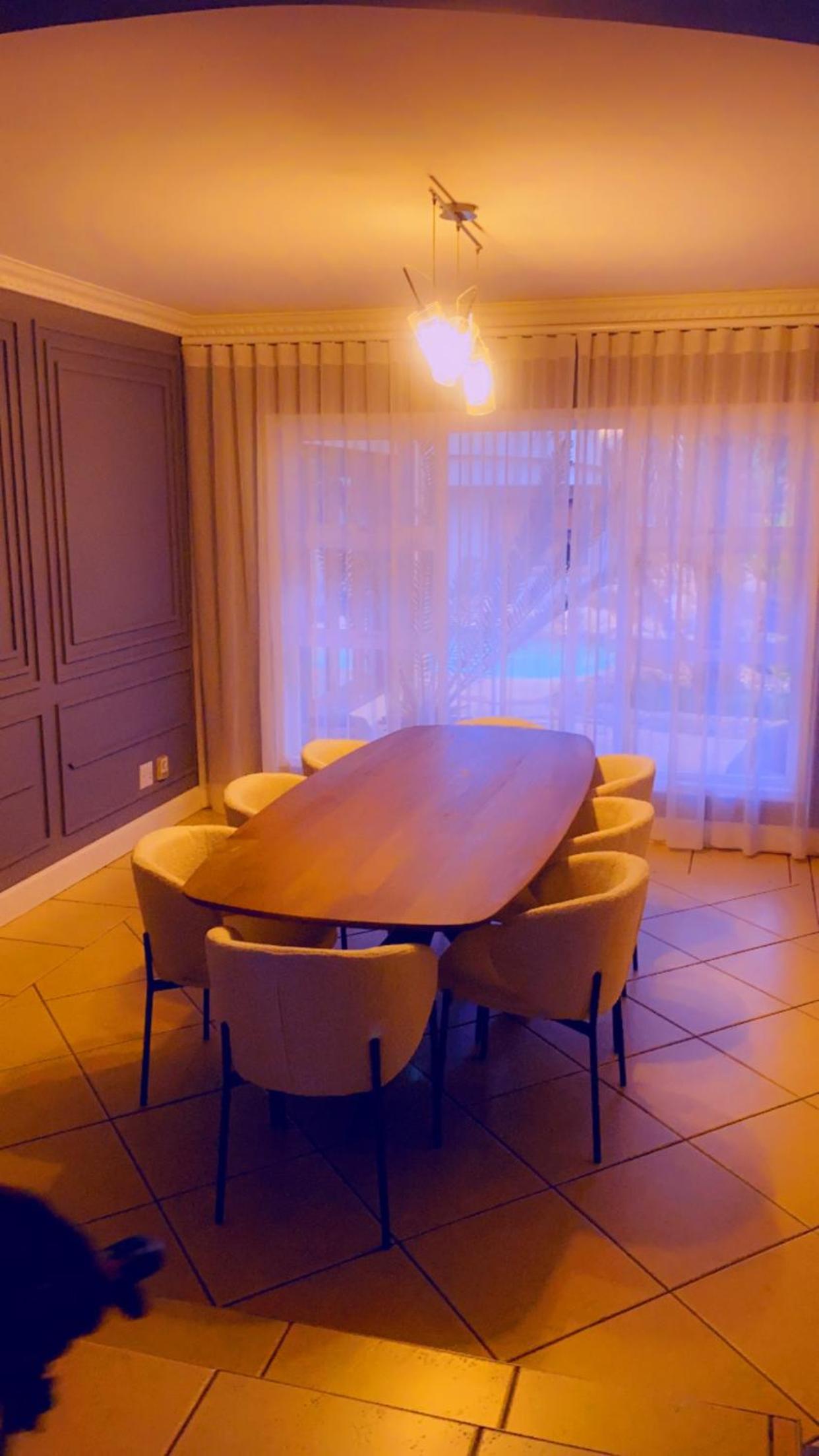 OR Tambo Airport Mansion ,Self Catering Holiday Home