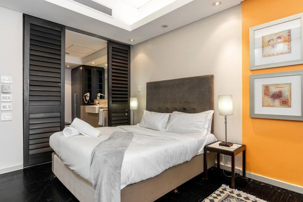 Cosy City Oasis at Mandela Rhodes with Pool W502 view 3