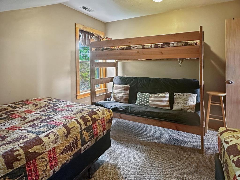 Goldies Hideaway