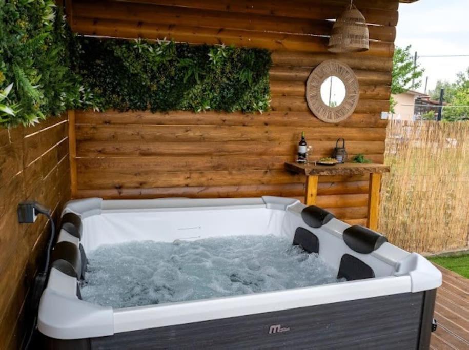 Estia Wood Living & Spa, Nea Kallikrateia view 2