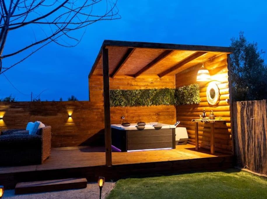 Photo 18
